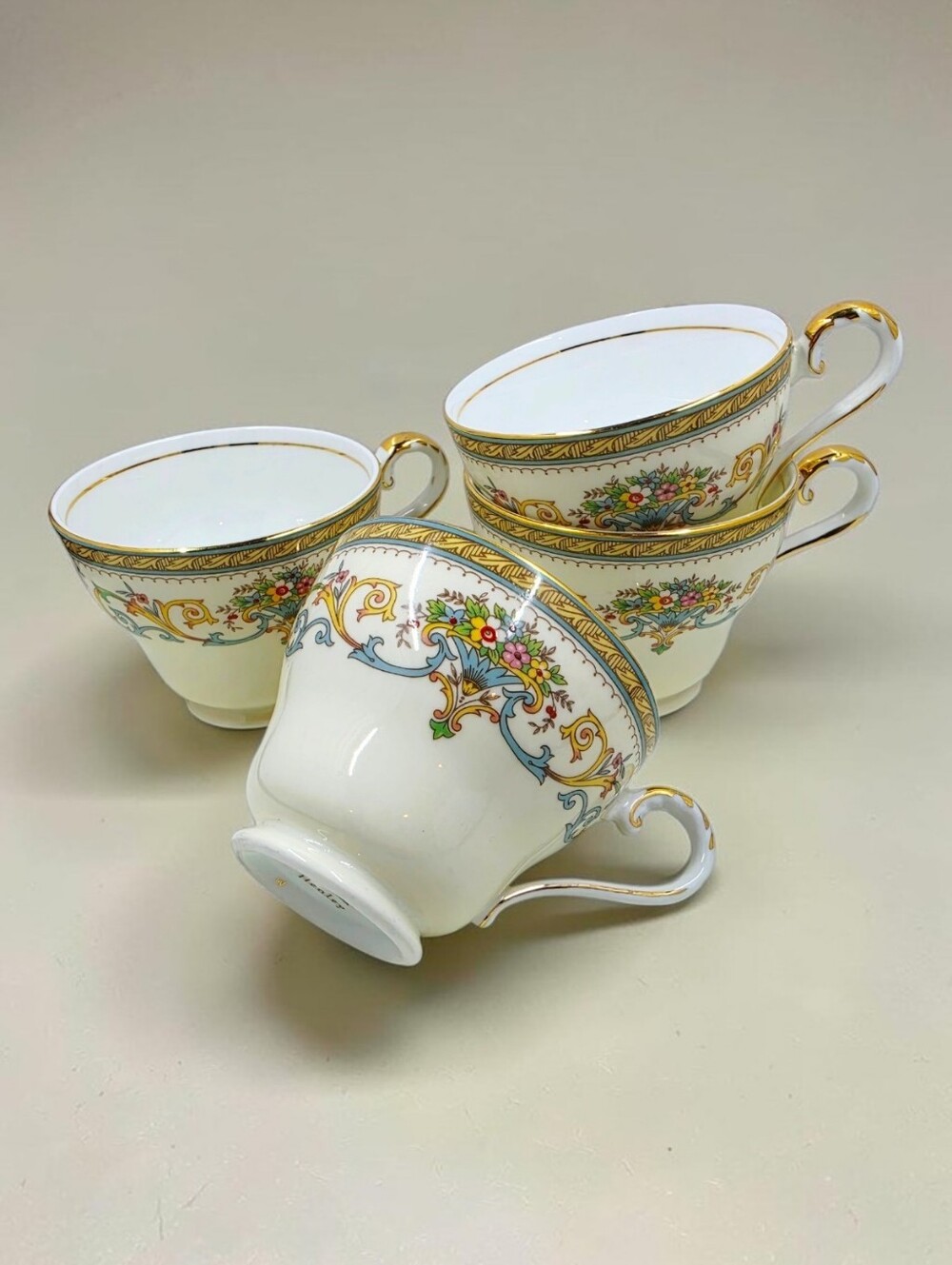 Aynsley Henley Pattern Teacup Set Of 4 Floral Motif England Green Backstamp